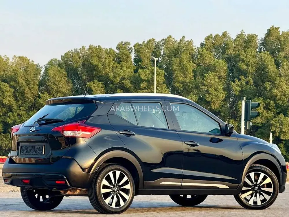 Nissan Kicks 2019 for Sale in Sharjah Image-11