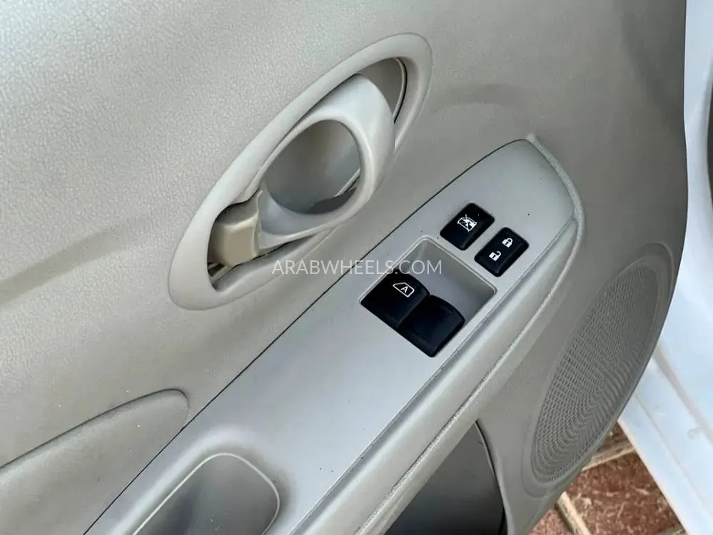 Nissan Sunny 2022 for Sale in Sharjah Image-9