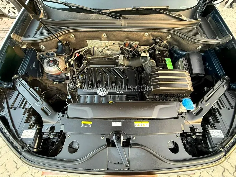 Volkswagen Teramont 2023 for Sale in Sharjah Image-13