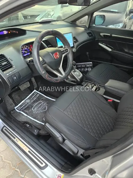 Honda Civic 2008 for Sale in Sharjah Image-3