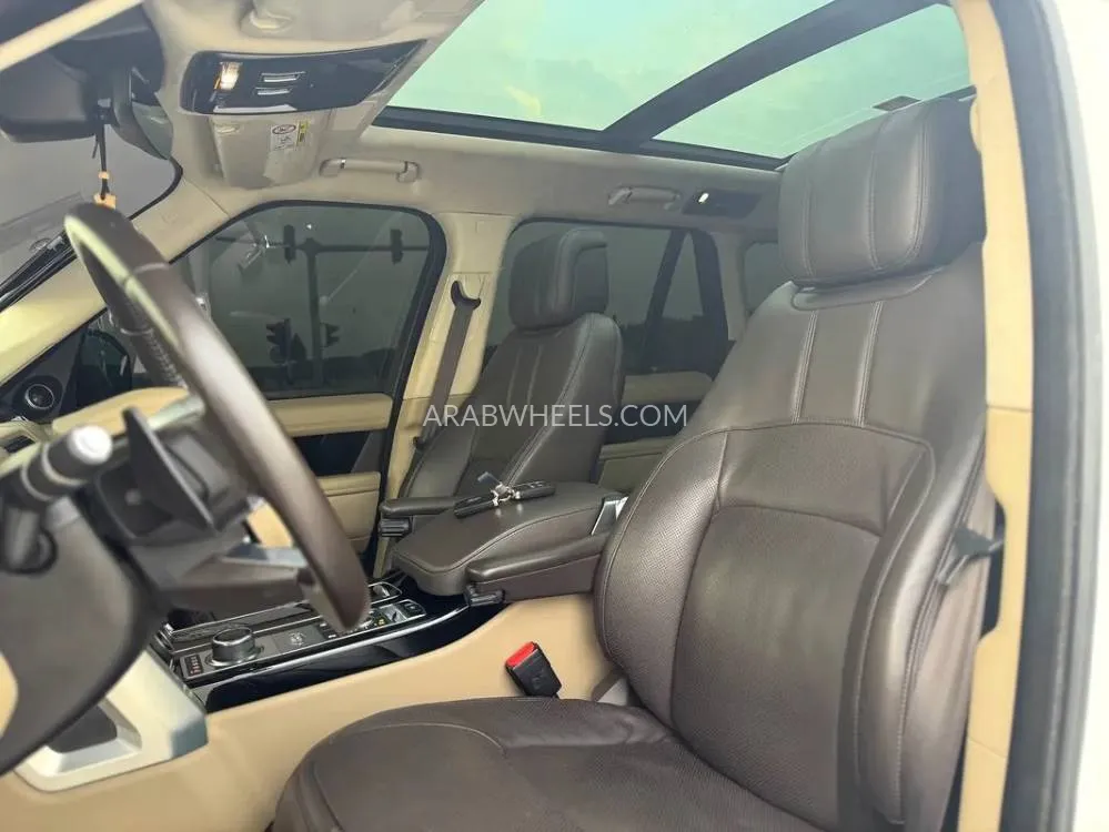 Land Rover Range Rover 2021 for Sale in Dubai Image-10