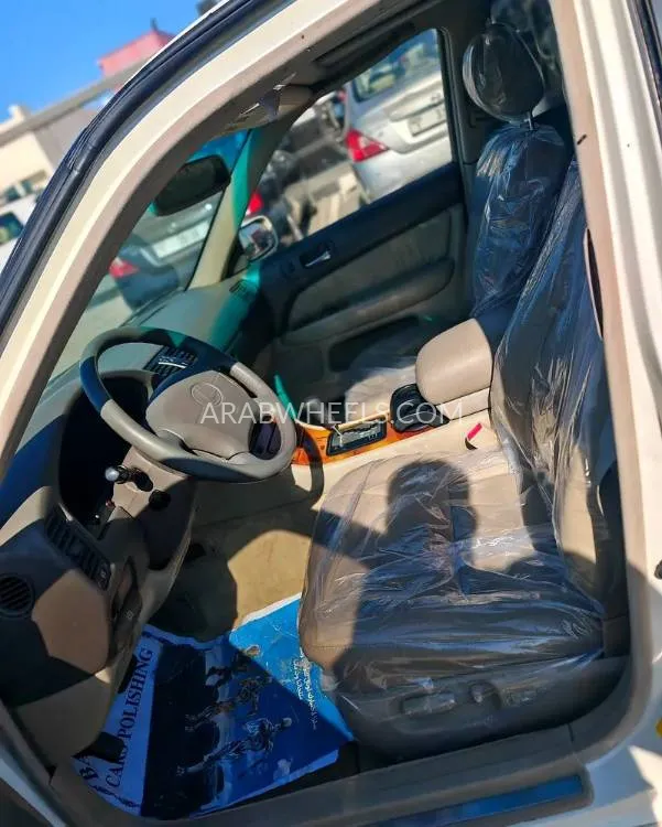 Lexus LS 2000 for Sale in Sharjah Image-13