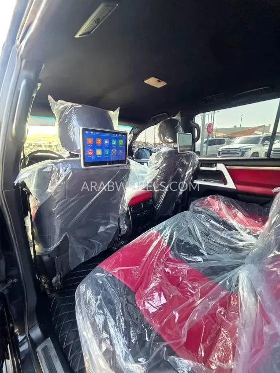 Toyota Land Cruiser 2008 for Sale in Sharjah Image-10