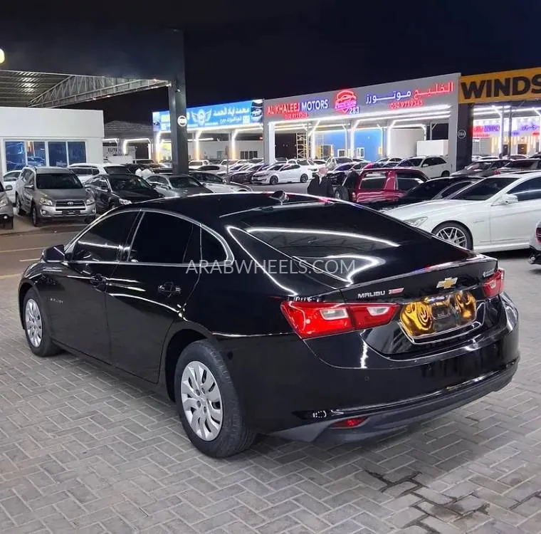Chevrolet Malibu 2020 for Sale in Abu Dhabi Image-3