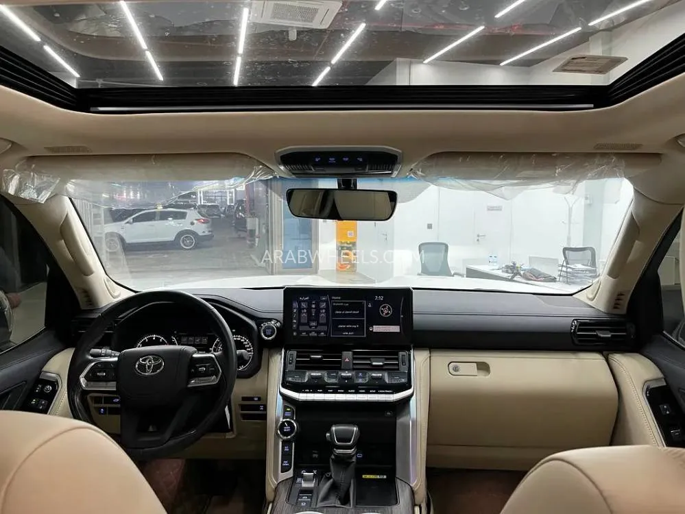 Toyota Land Cruiser 2024 for Sale in Abu Dhabi Image-7