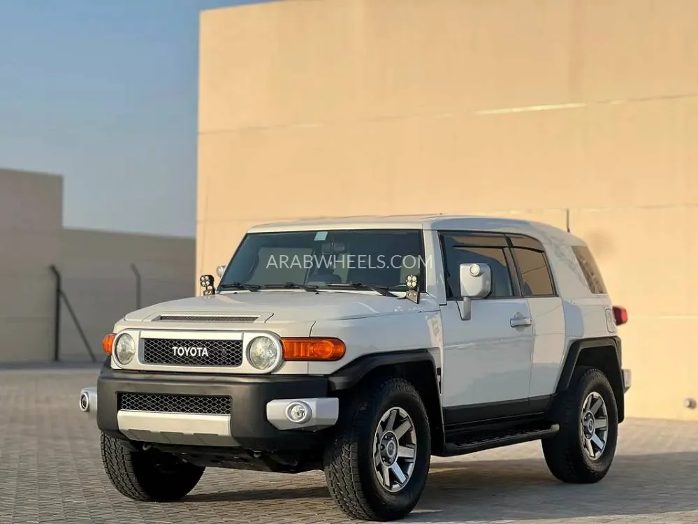 Toyota FJ Cruiser 2021 for Sale in Sharjah Image-10