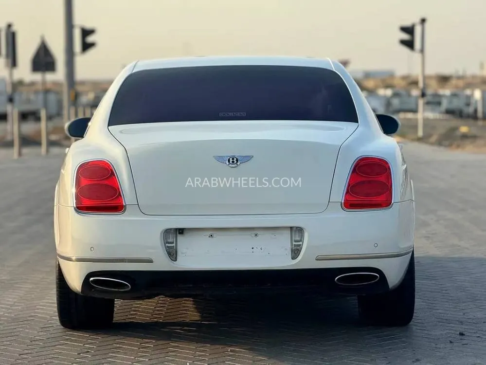 Bentley Flying Spur 2011 for Sale in Sharjah Image-6