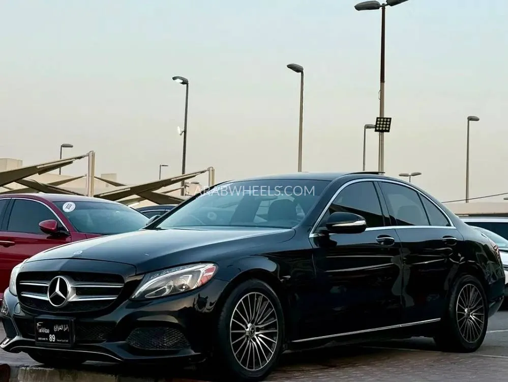 Mercedes Benz C Class 2015 for Sale in Abu Dhabi Image-4