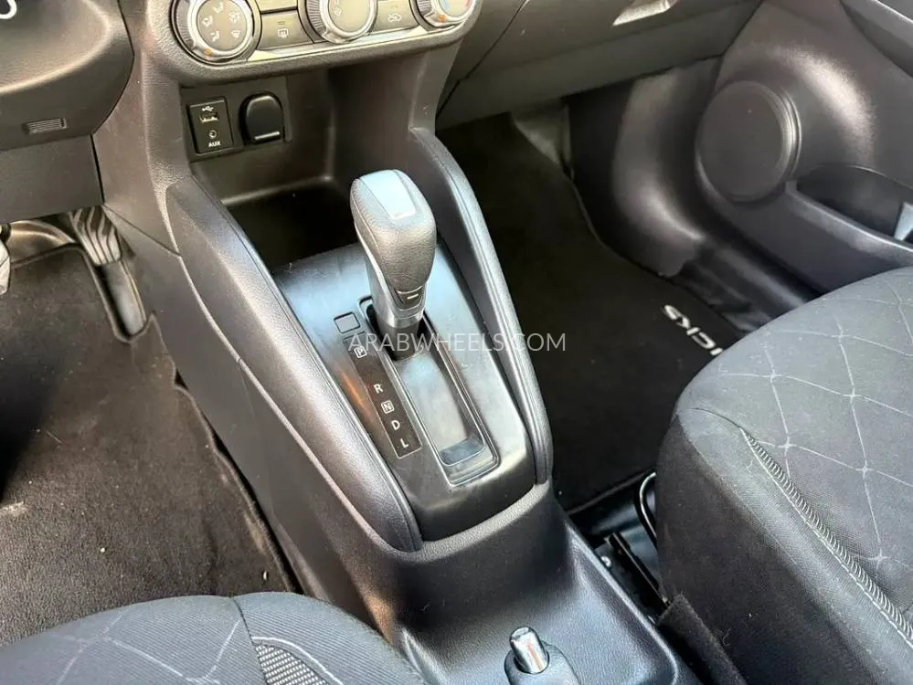 Nissan Kicks 2019 for Sale in Abu Dhabi Image-14