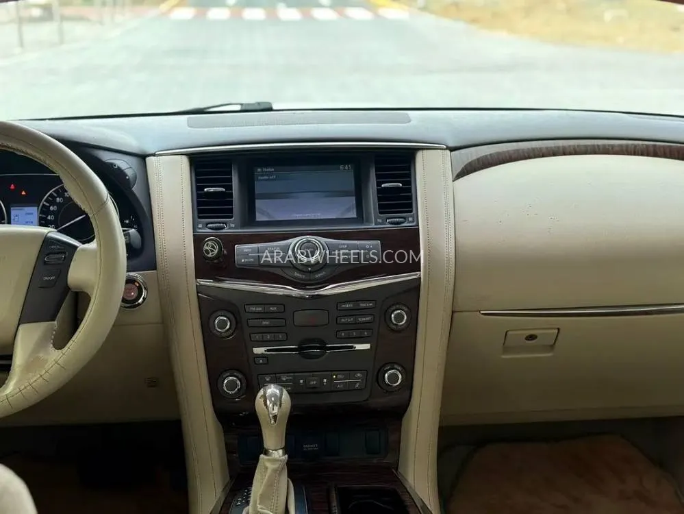 Nissan Patrol 2014 for Sale in Sharjah Image-7