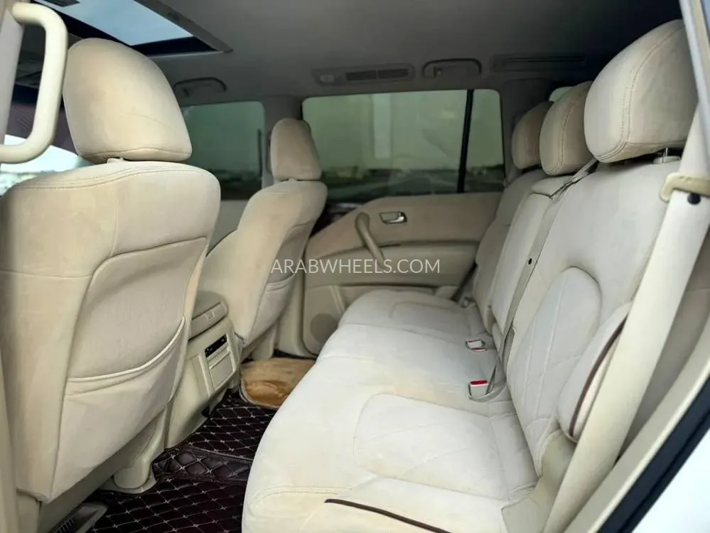 Nissan Patrol 2014 for Sale in Sharjah Image-12