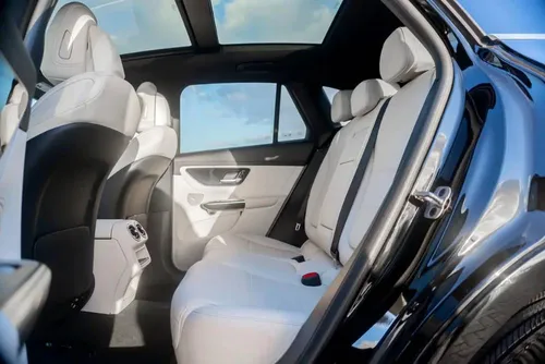 Mercedes Benz GLC Class GLC 300 4MATIC 2024