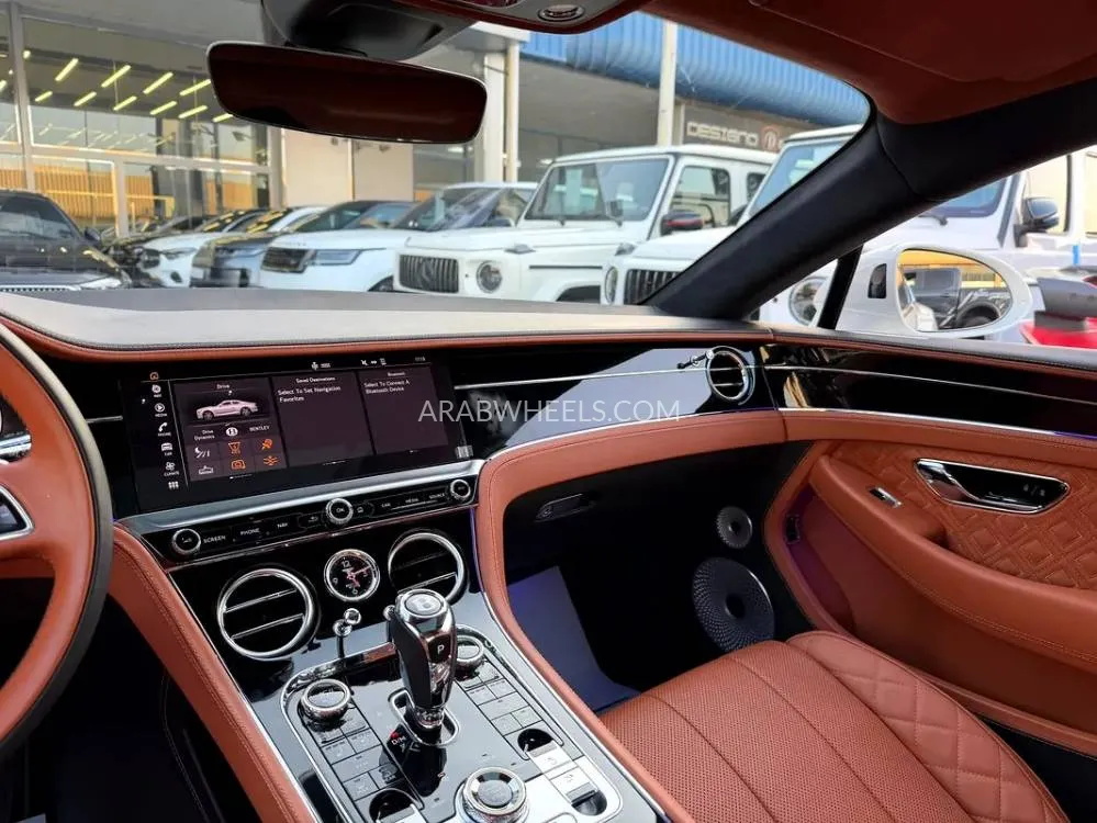 Bentley Continental GT 2022 for Sale in Dubai Image-6