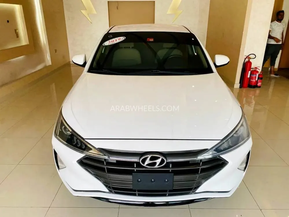 Hyundai Elantra 2019 for Sale in Sharjah Image-13