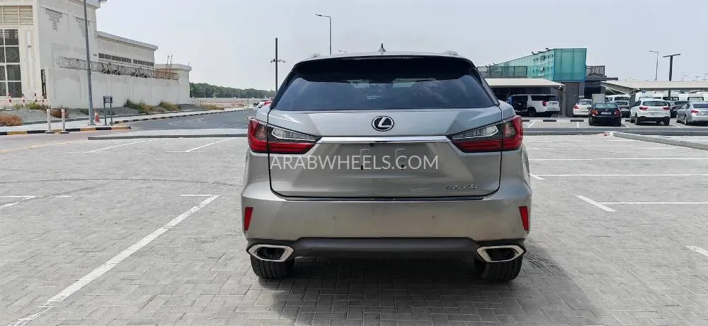 Lexus RX 2020 for Sale in Sharjah Image-15