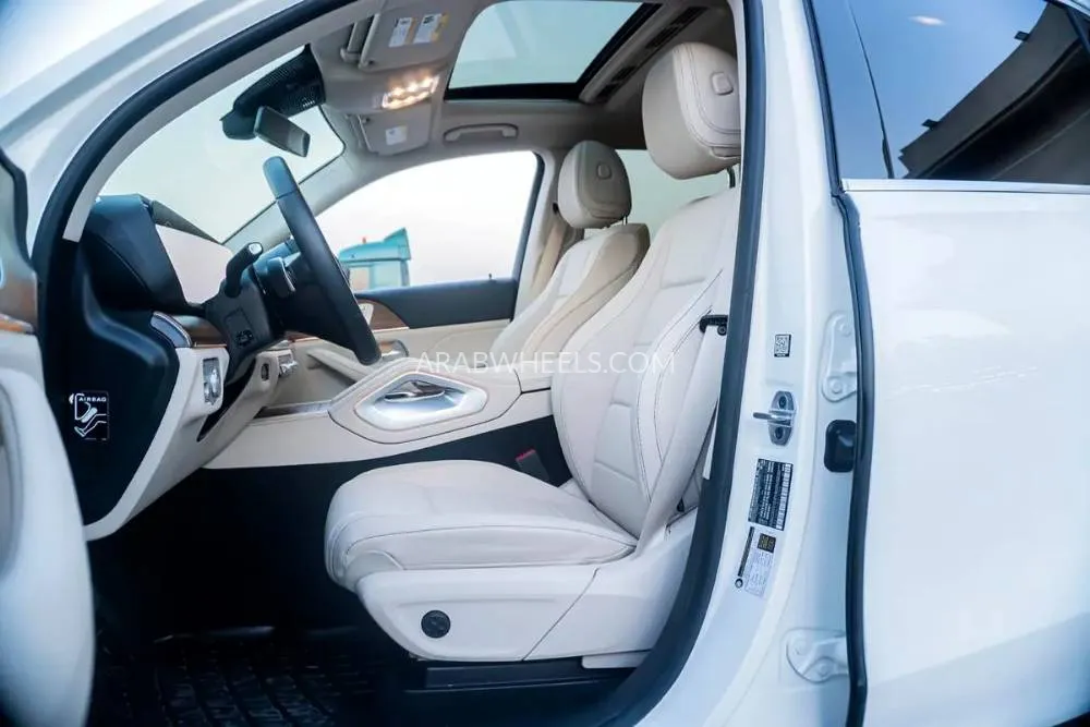 Mercedes Benz GLE Class 2025 for Sale in Dubai Image-14