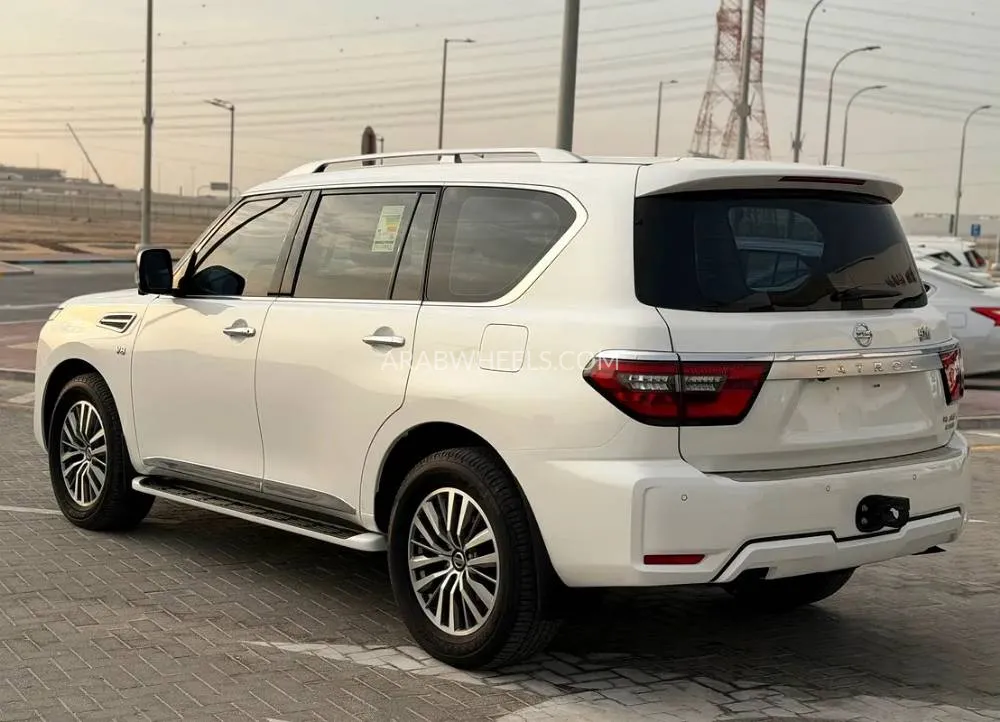 Nissan Patrol 2021 for Sale in Abu Dhabi Image-4