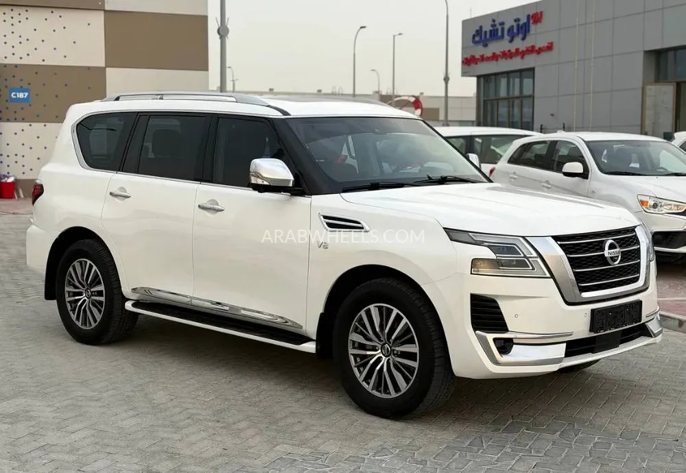 Nissan Patrol 2021 for Sale in Abu Dhabi Image-6