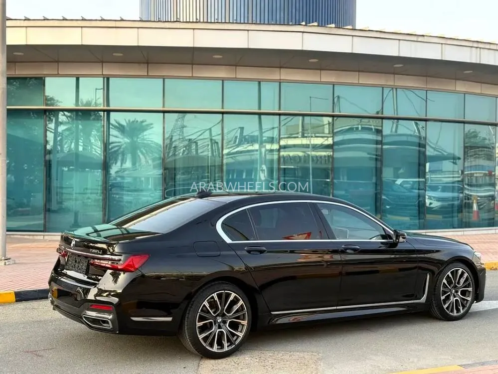 بي إم دبليو الفئة السابعة 2022 for Sale in دبي Image-12