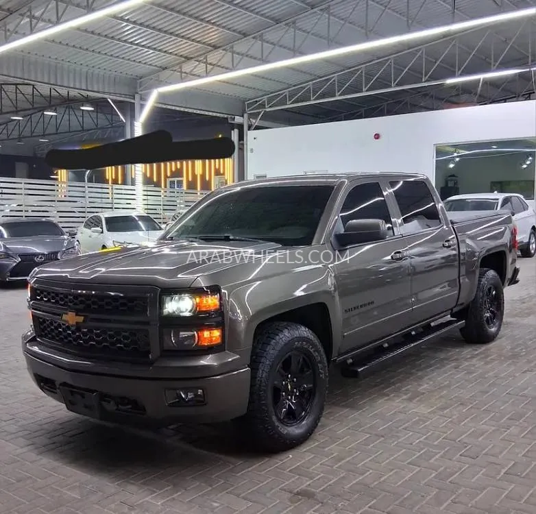 Chevrolet Silverado 2015 for Sale in Ajman Image-9