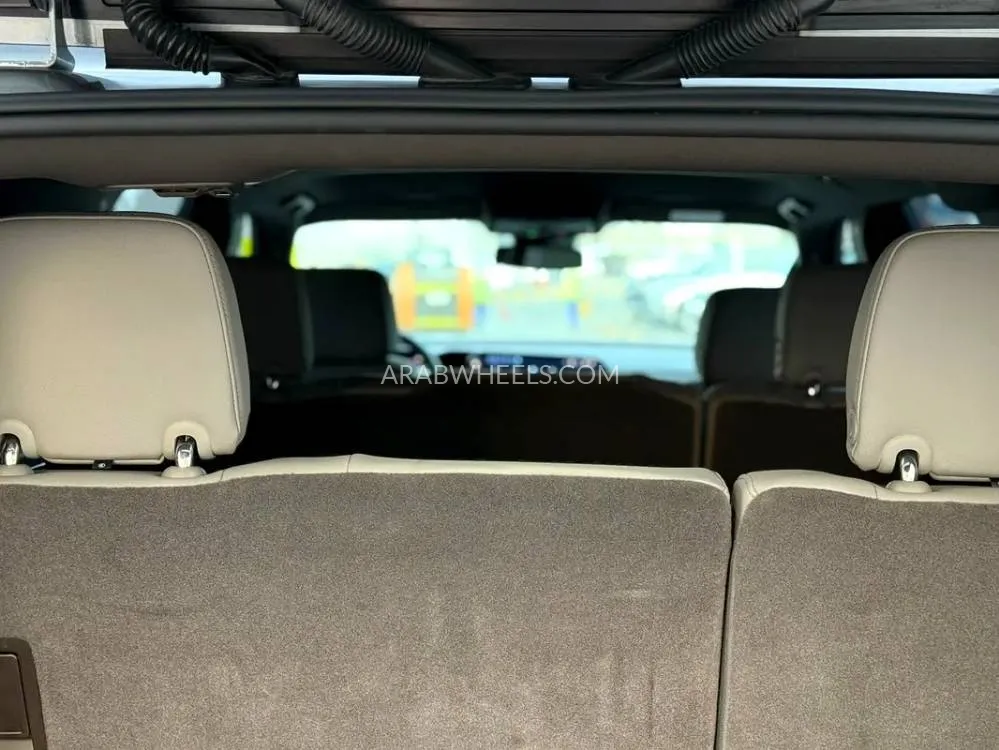 Chevrolet Tahoe 2025 for Sale in Dubai Image-18