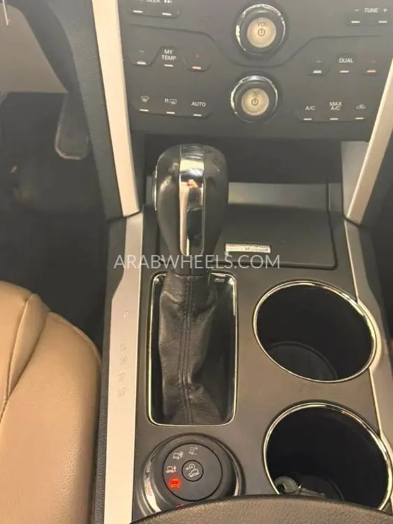 فورد إكسبلورر 2013 for Sale in عجمان Image-9