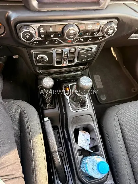 Jeep Wrangler 2020 for Sale in Dubai Image-12