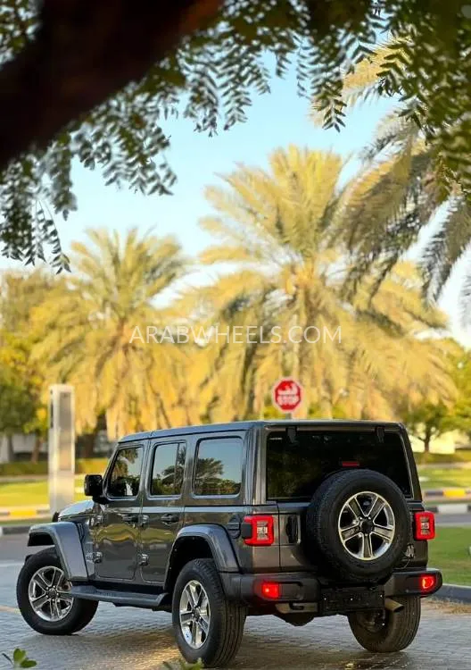 Jeep Wrangler 2021 for Sale in Sharjah Image-3