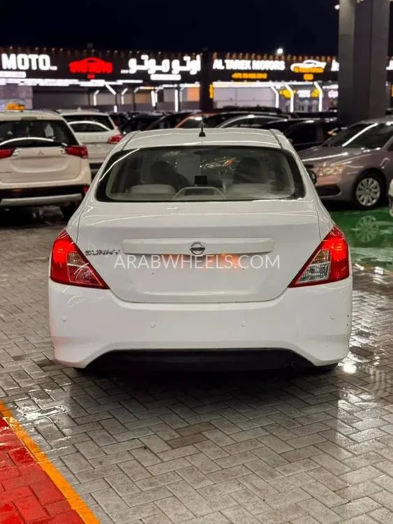 Nissan Sunny 2018 for Sale in Ajman Image-4