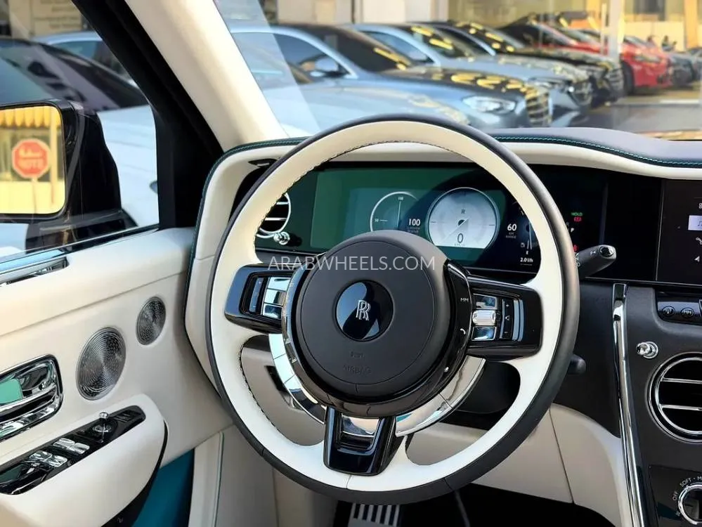 Rolls Royce Cullinan 2025 for Sale in Dubai Image-12