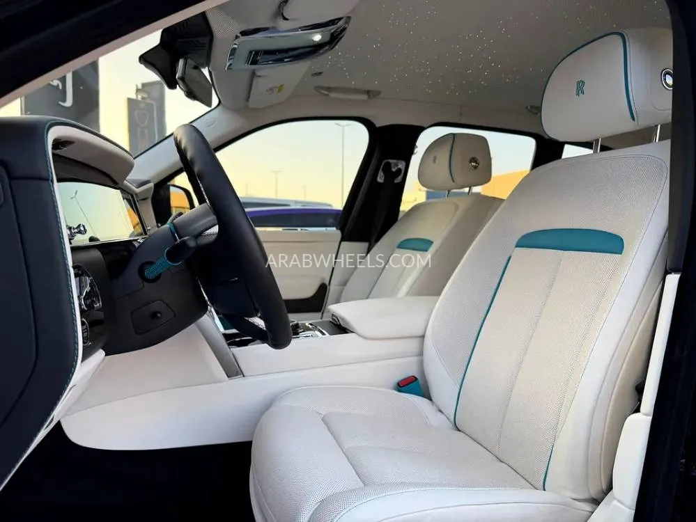 Rolls Royce Cullinan 2025 for Sale in Dubai Image-16