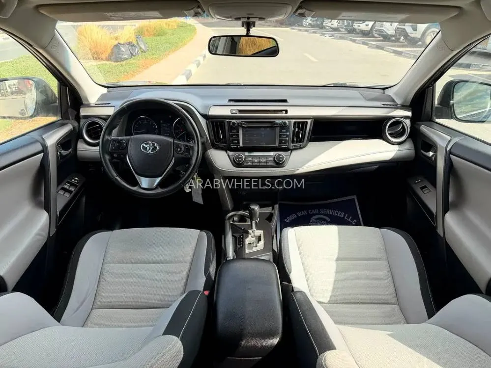 Toyota Rav4 2016 for Sale in Dubai Image-13