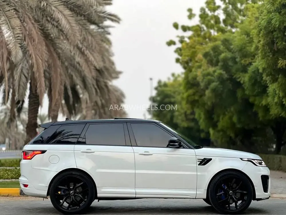Land Rover Range Rover Sport 2015 for Sale in Sharjah Image-9