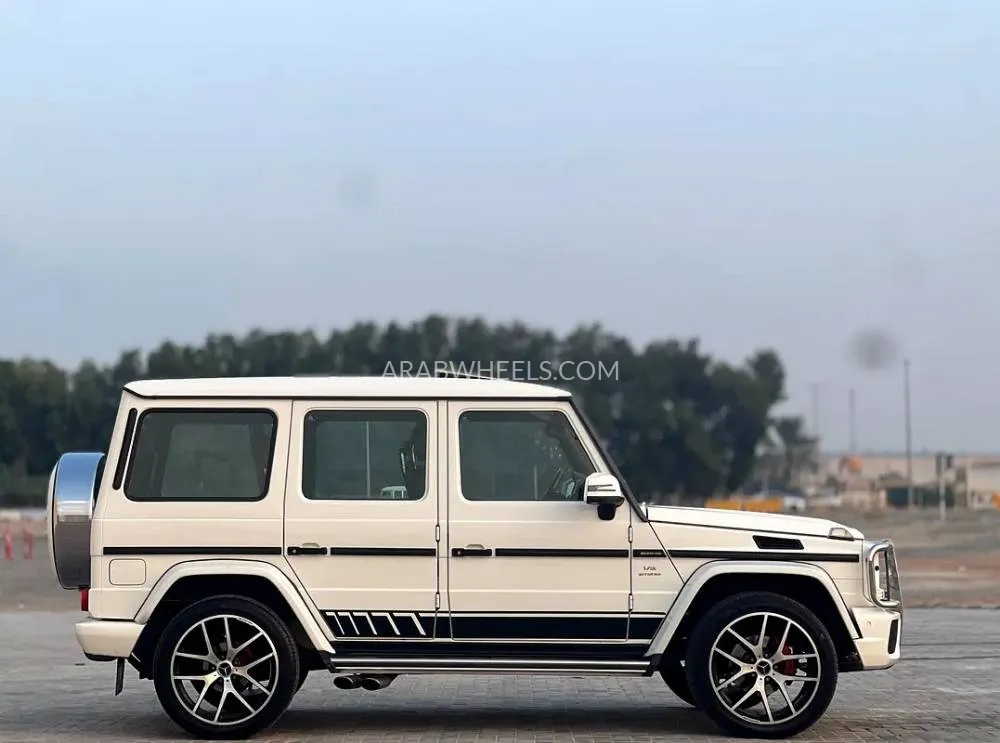 Mercedes Benz G Class 2005 for Sale in Sharjah Image-13