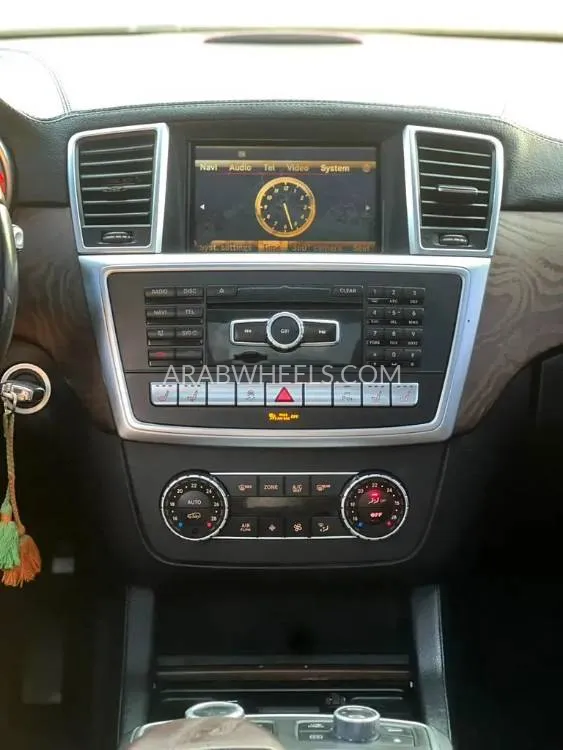 Mercedes Benz GL Class 2015 for Sale in Sharjah Image-8