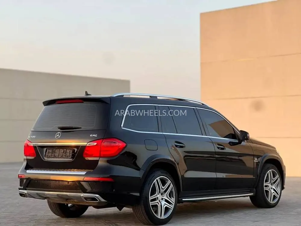 Mercedes Benz GL Class 2015 for Sale in Sharjah Image-14