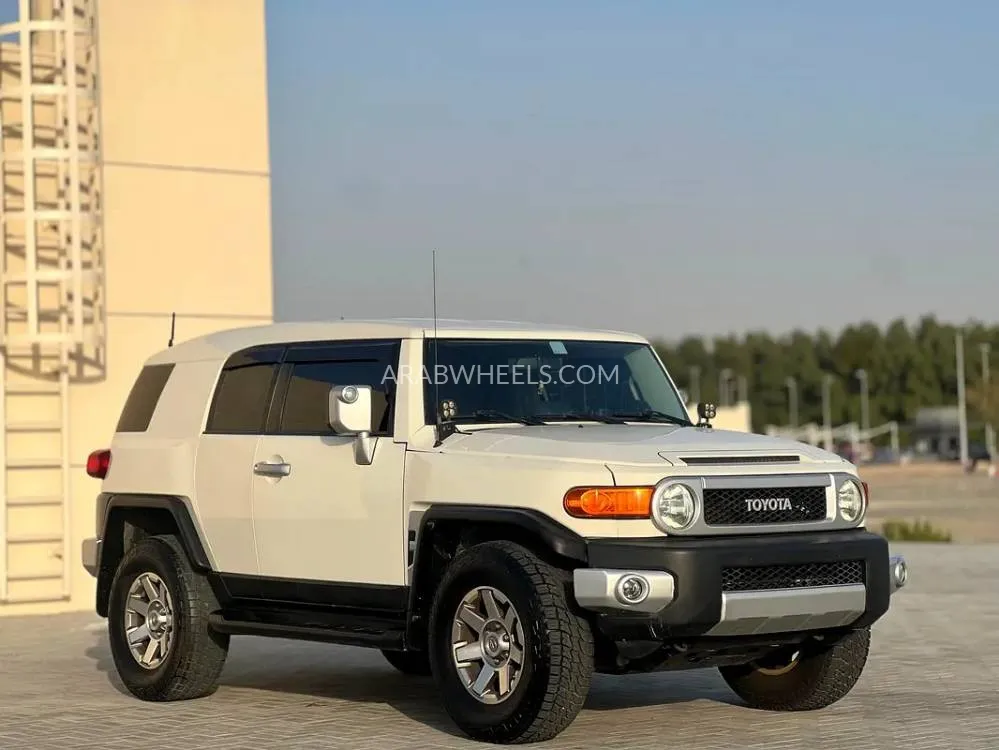 تويوتا إف جي كروزر 2021 for Sale in الشارقة Image-15