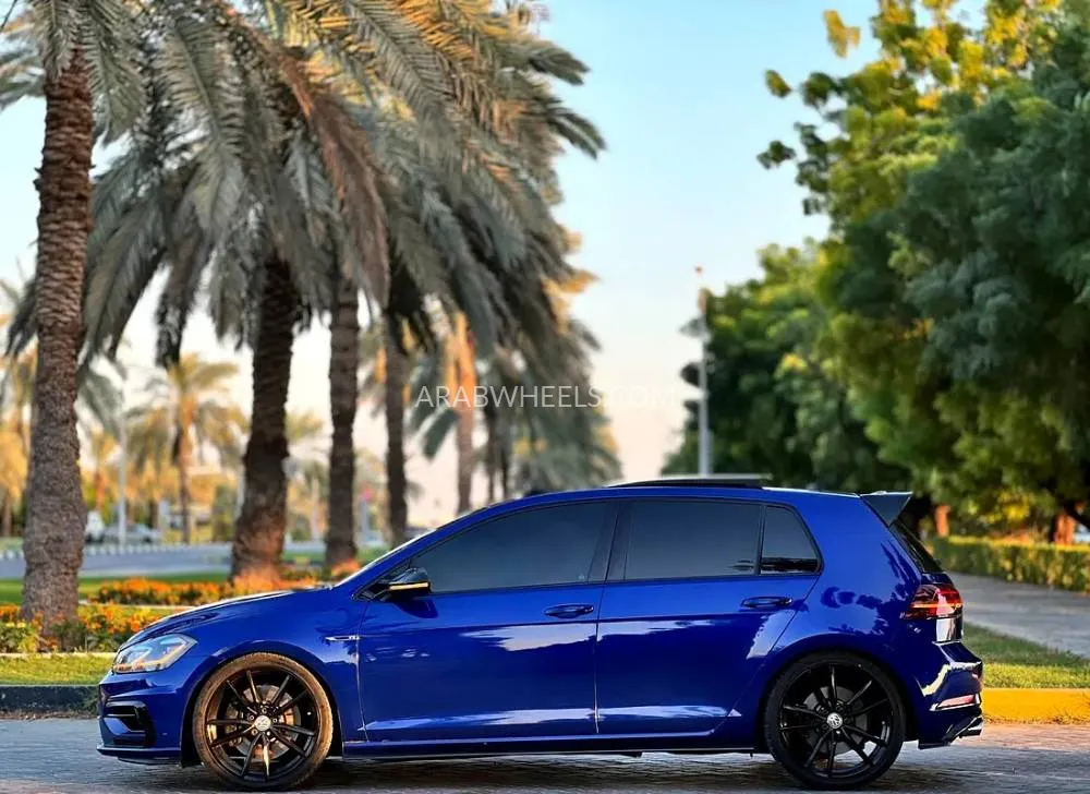  فولكس واجن جولف 2019 for Sale in الشارقة Image-8