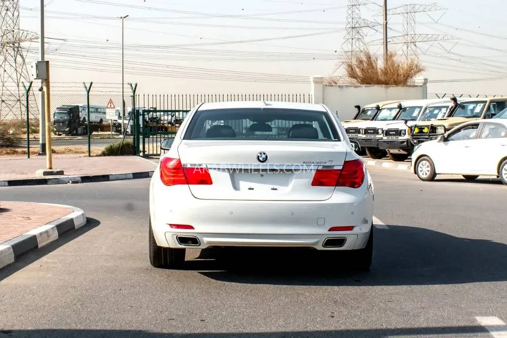 BMW 7 series 2012 for Sale in Dubai Image-14