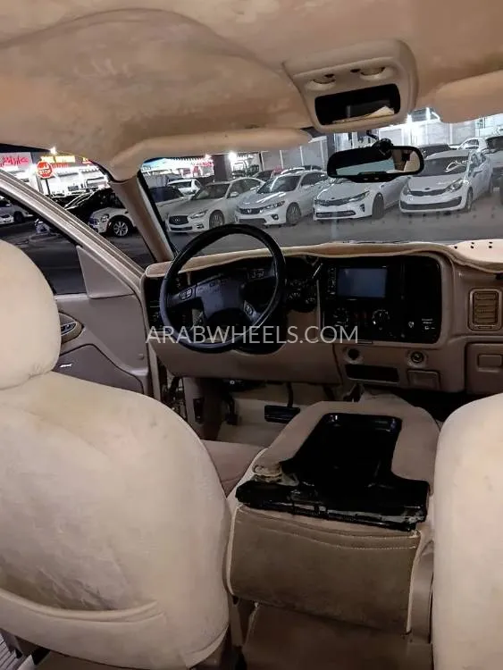 GMC Sierra 2004 for Sale in Ajman Image-14