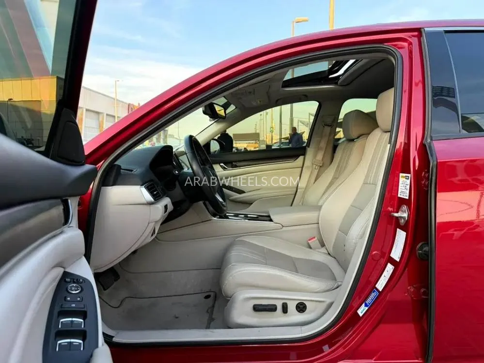 Honda Accord 2022 for Sale in Sharjah Image-13