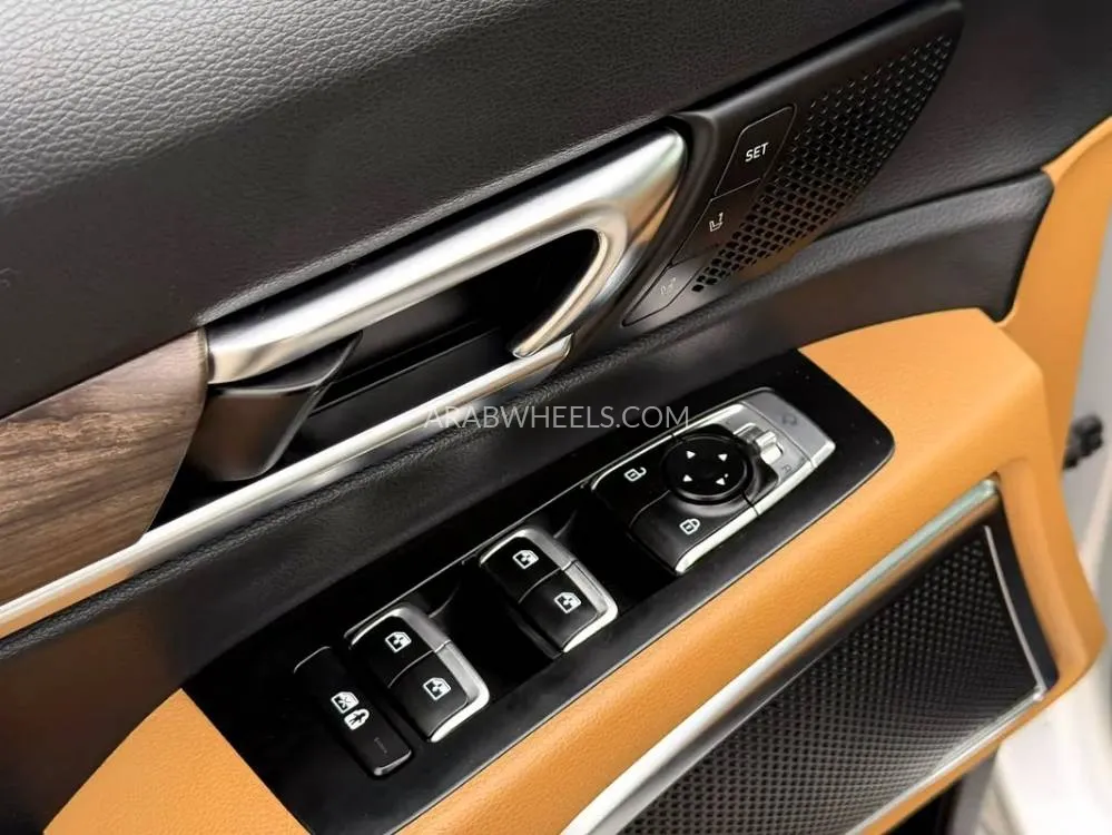 Kia Telluride 2020 for Sale in Sharjah Image-15