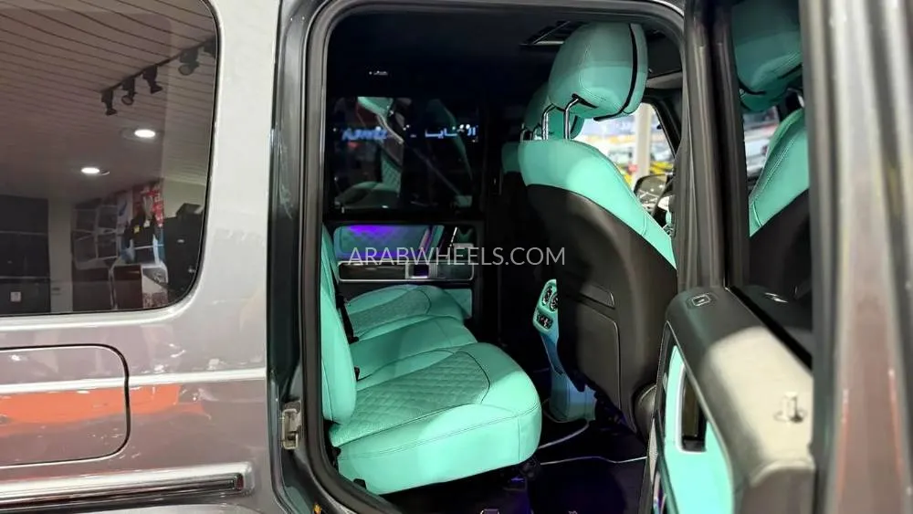 Mercedes Benz Brabus 2019 for Sale in Dubai Image-4
