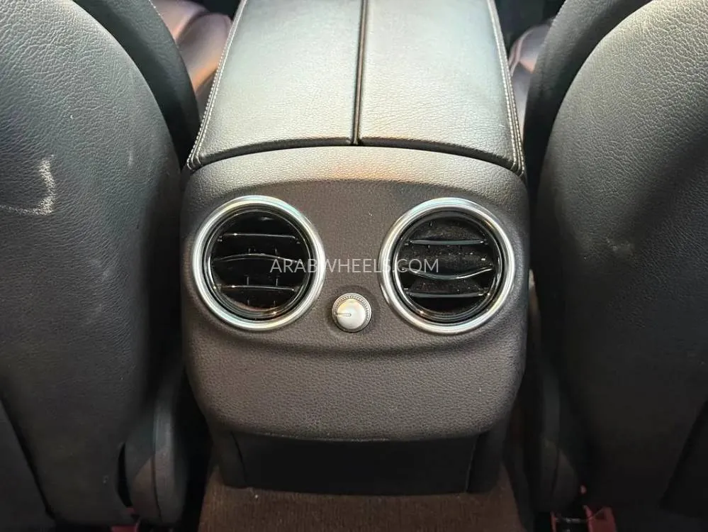 Mercedes Benz C Class 2015 for Sale in Sharjah Image-11