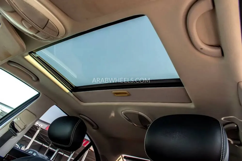 مرسيدس بنز كلاس E 2007 for Sale in دبي Image-10