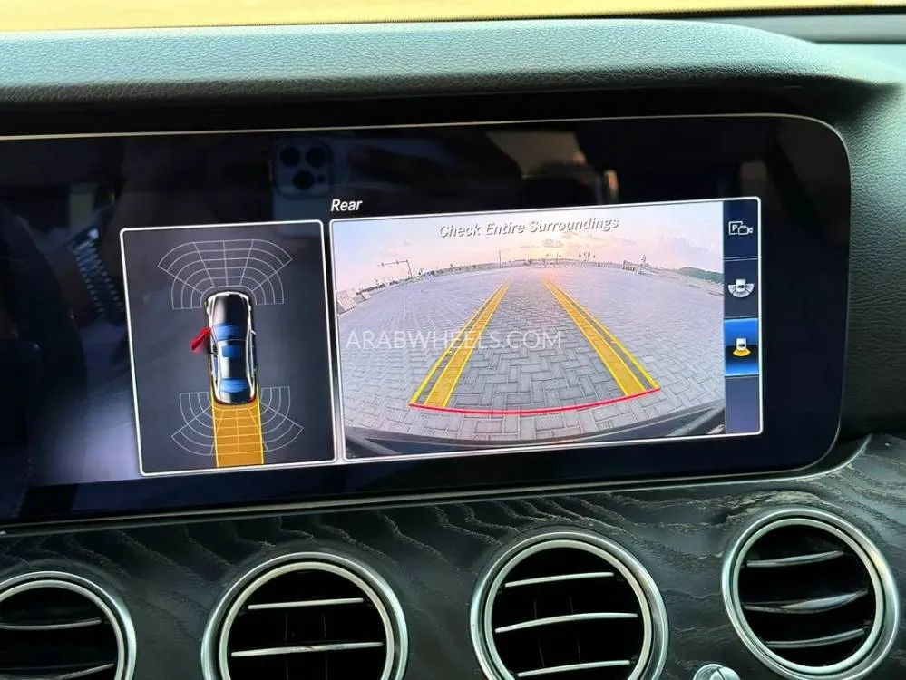 Mercedes Benz E Class 2018 for Sale in Sharjah Image-8