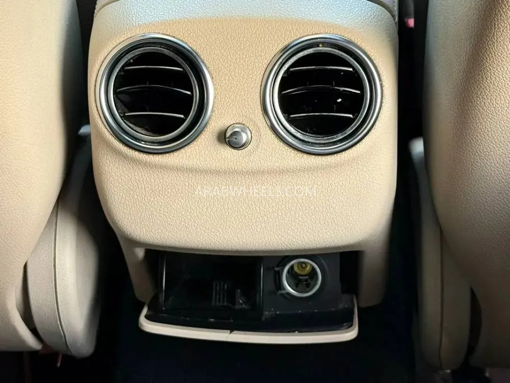 Mercedes Benz E Class 2018 for Sale in Sharjah Image-11