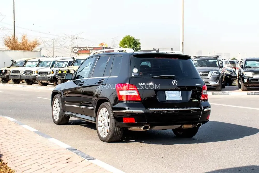 Mercedes Benz GLK Class 2011 for Sale in Dubai Image-6