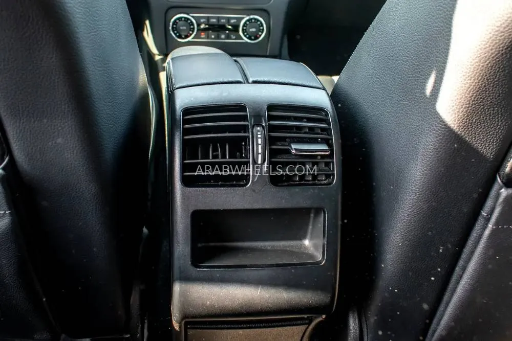 Mercedes Benz GLK Class 2013 for Sale in Dubai Image-12