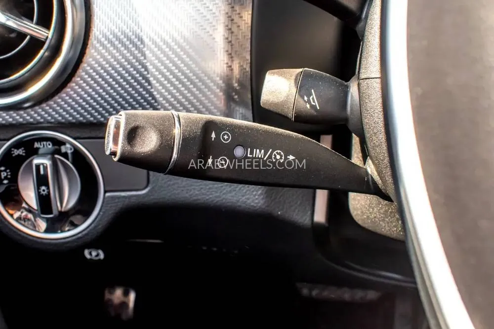 Mercedes Benz GLK Class 2013 for Sale in Dubai Image-17